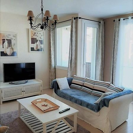 Appt Cosy 65 M2 Coeur De Ville A 150 M De La Plage Роаян Екстериор снимка